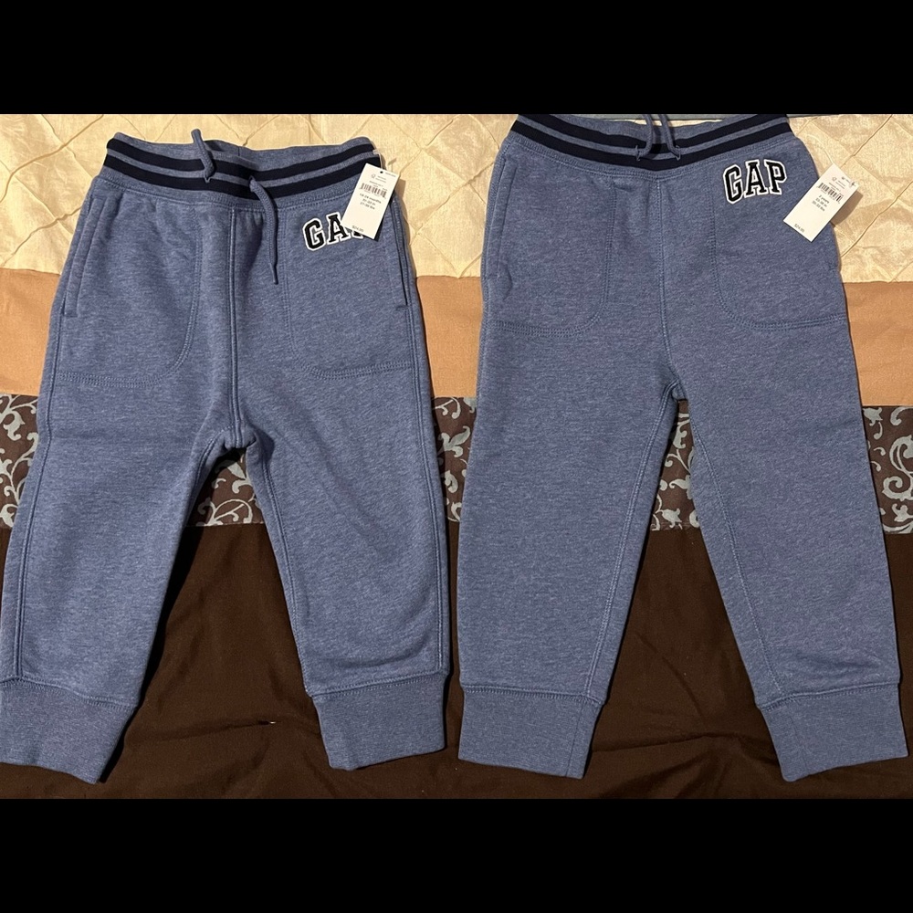 Gap sweat pants